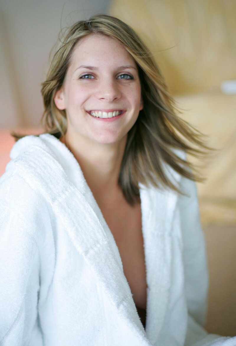 Мараку, 23 года, 6 размер груди